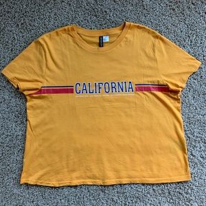 Woman’s H&M California cropped shirt size XL
